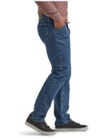 Wrangler Authentics Men's Classic 5-Pocket Regular Fit Flex Jeans - Image 3
