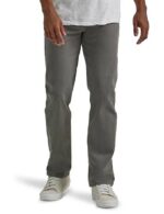 Wrangler Authentics Men's Classic 5-Pocket Regular Fit Flex Jeans - Image 3